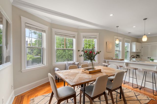 293 Huron Avenue 2, Cambridge, MA 02138