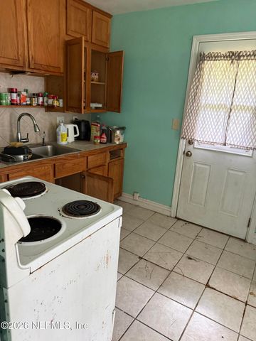 2508 SUMMIT Street, Jacksonville, FL 32204