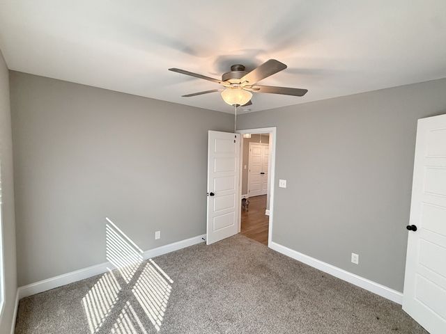 917 Burley Barn Rd, Clarksville, TN 37042