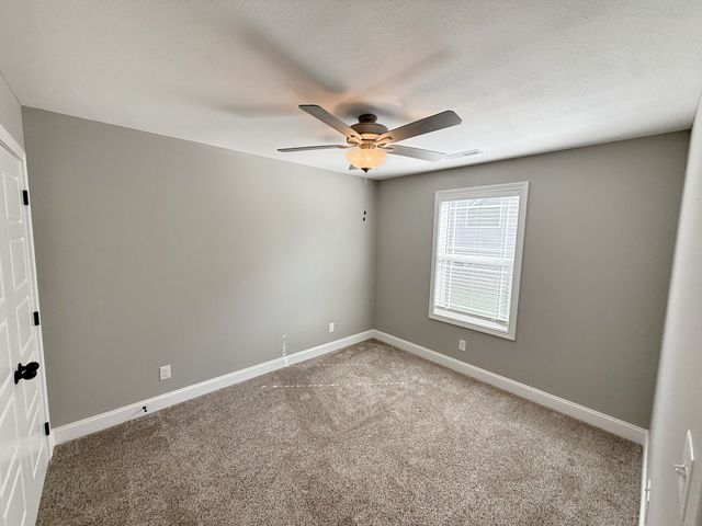 917 Burley Barn Rd, Clarksville, TN 37042