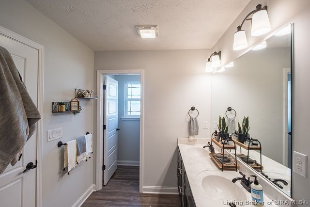 9011 Woodford Drive, Charlestown, IN 47111