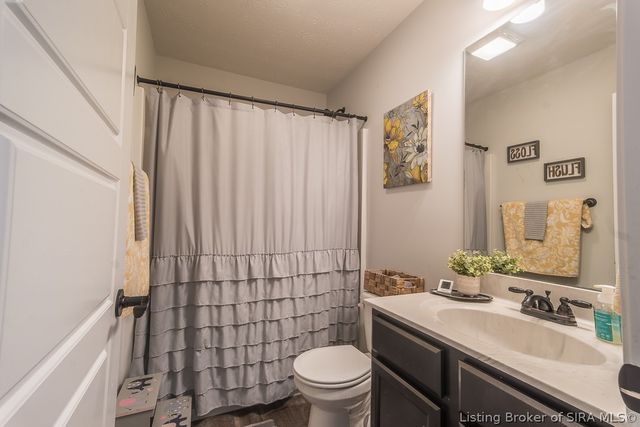 9011 Woodford Drive, Charlestown, IN 47111