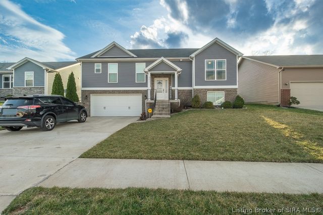 9011 Woodford Drive, Charlestown, IN 47111