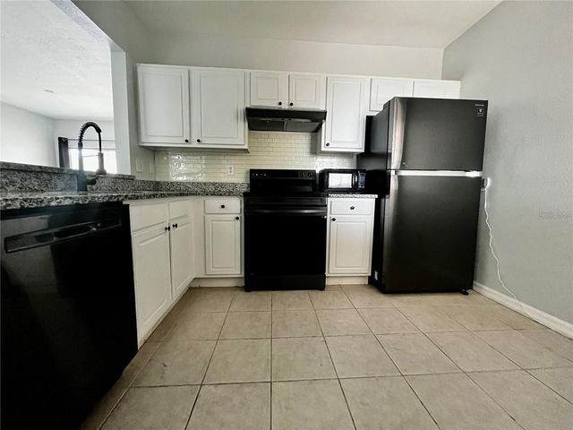 6011 SKYDALE WAY 201, Riverview, FL 33578