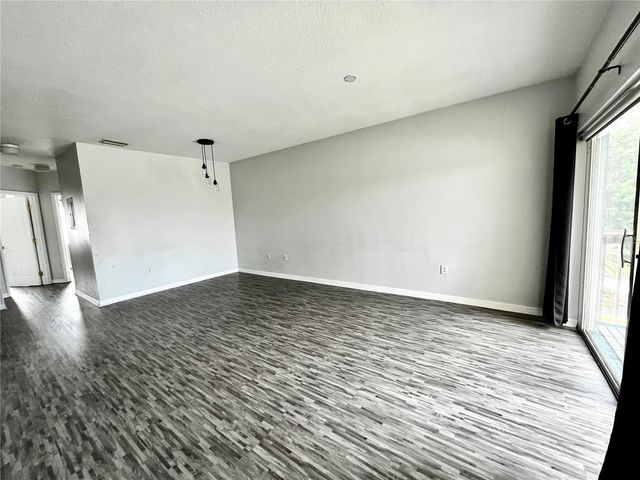 6011 SKYDALE WAY 201, Riverview, FL 33578