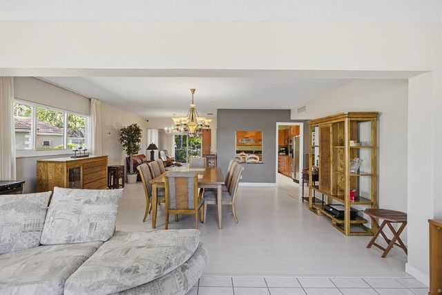 2903 N Palm Aire Drive, Pompano Beach, FL 33069