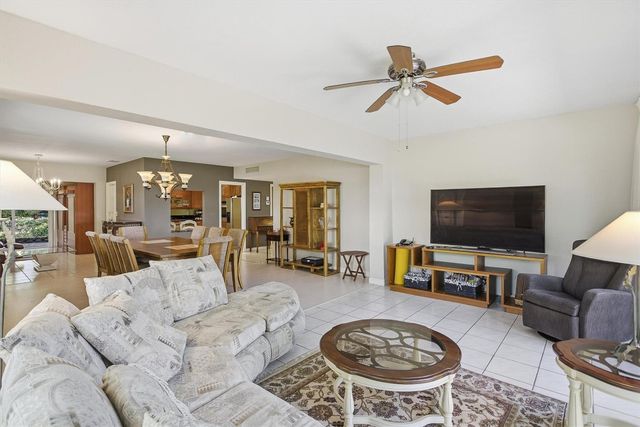 2903 N Palm Aire Drive, Pompano Beach, FL 33069