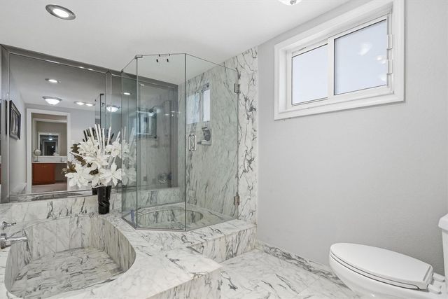 2903 N Palm Aire Drive, Pompano Beach, FL 33069