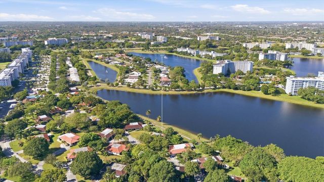 2903 N Palm Aire Drive, Pompano Beach, FL 33069