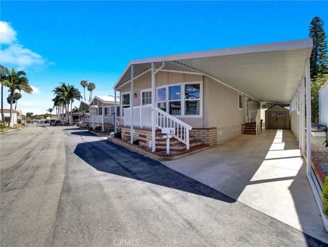 2550 Pacific Coast 51, Torrance, CA 90505