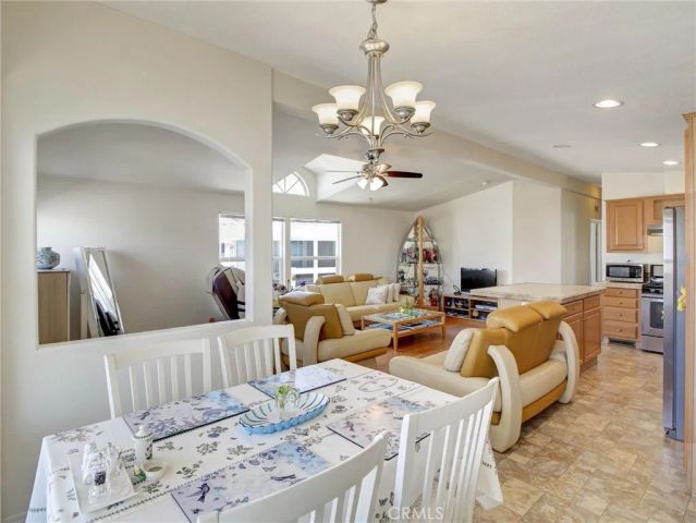 2550 Pacific Coast 51, Torrance, CA 90505