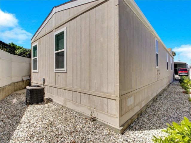 2550 Pacific Coast 51, Torrance, CA 90505