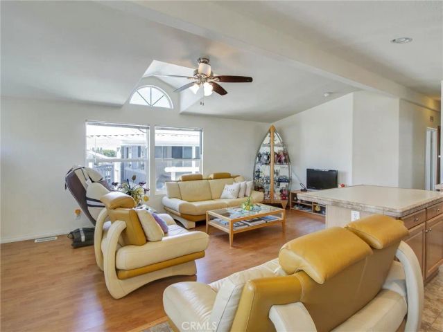 2550 Pacific Coast 51, Torrance, CA 90505