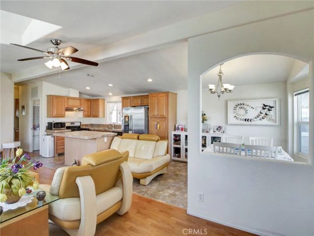 2550 Pacific Coast 51, Torrance, CA 90505