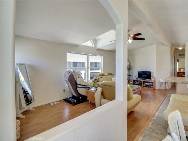 2550 Pacific Coast 51, Torrance, CA 90505