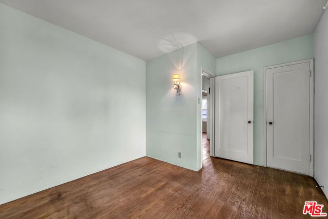 713 S Broadway, Redondo Beach, CA 90277