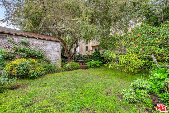 713 S Broadway, Redondo Beach, CA 90277