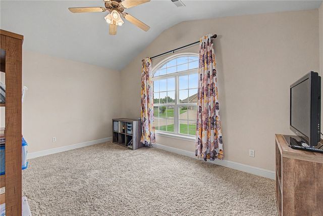 211 Monroe Street, Centerton, AR 72719