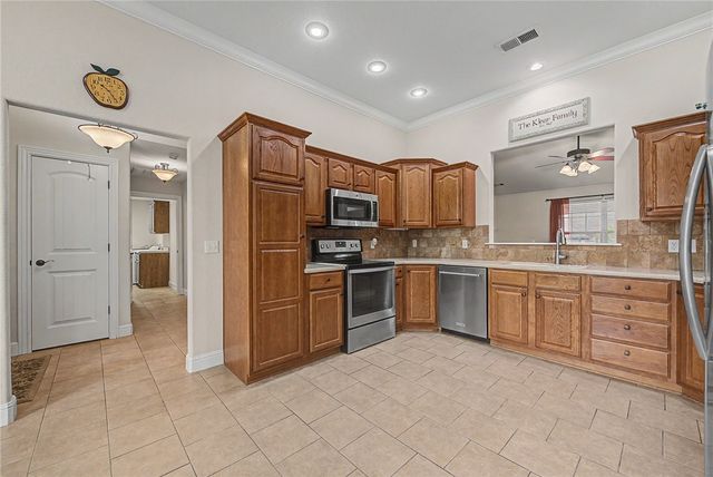 211 Monroe Street, Centerton, AR 72719