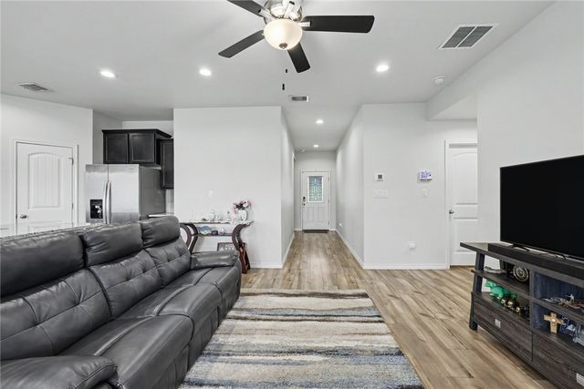 2730 Excelsior Blvd, Corpus Christi, TX 78415