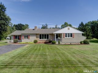 39 Fitch Hill Road, Montville, CT 06382