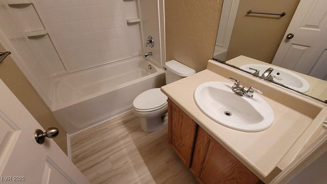 9128 Westchester Hill Avenue, Las Vegas, NV 89148