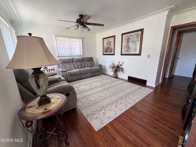 5459 Suder Avenue, Toledo, OH 43611