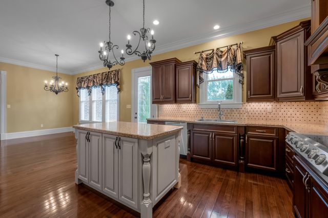 601 W Brannon Road, Nicholasville, KY 40356