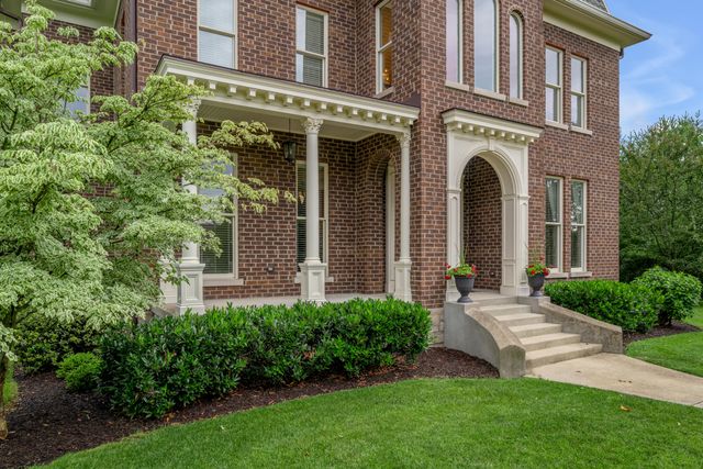 601 W Brannon Road, Nicholasville, KY 40356
