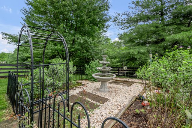 601 W Brannon Road, Nicholasville, KY 40356