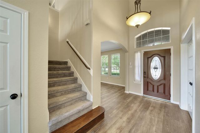 14430 Chartley Falls Drive, Houston, TX 77044