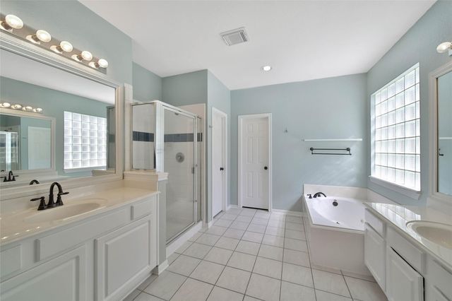 14430 Chartley Falls Drive, Houston, TX 77044