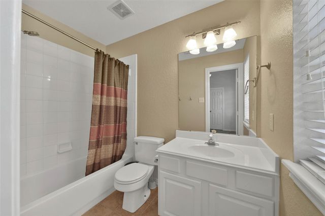 14430 Chartley Falls Drive, Houston, TX 77044