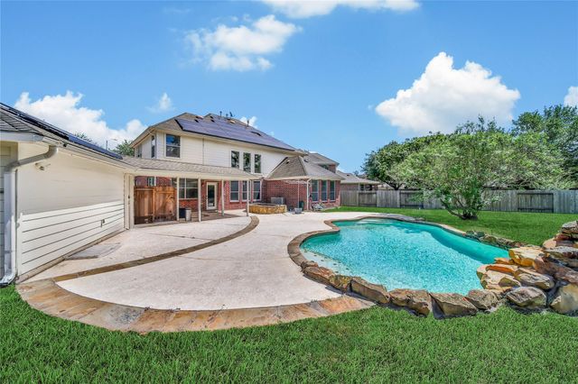 14430 Chartley Falls Drive, Houston, TX 77044