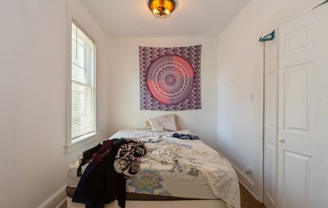 843 N Francisco Avenue, Chicago, IL 60622