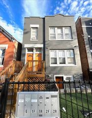 843 N Francisco Avenue, Chicago, IL 60622