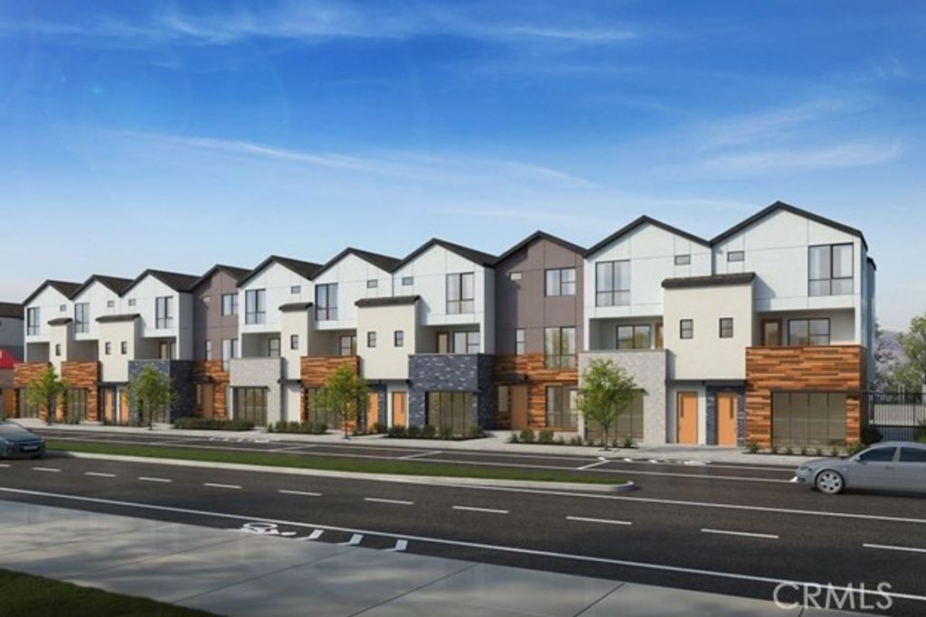 5876 Linden Ave Avenue 10, Long Beach, CA 90805
