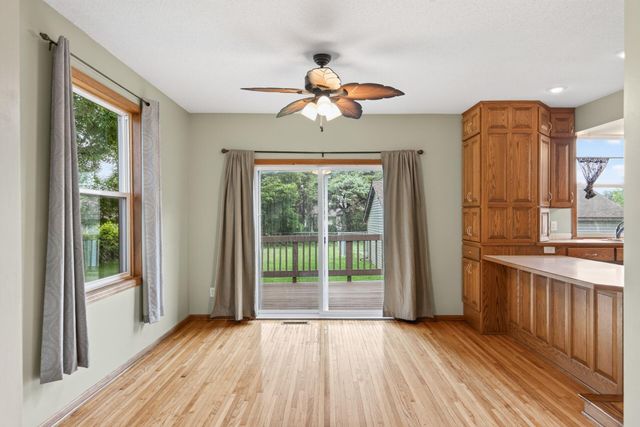 543 5th Avenue SW, Cambridge, MN 55008