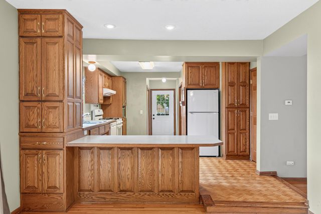 543 5th Avenue SW, Cambridge, MN 55008