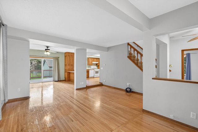 543 5th Avenue SW, Cambridge, MN 55008