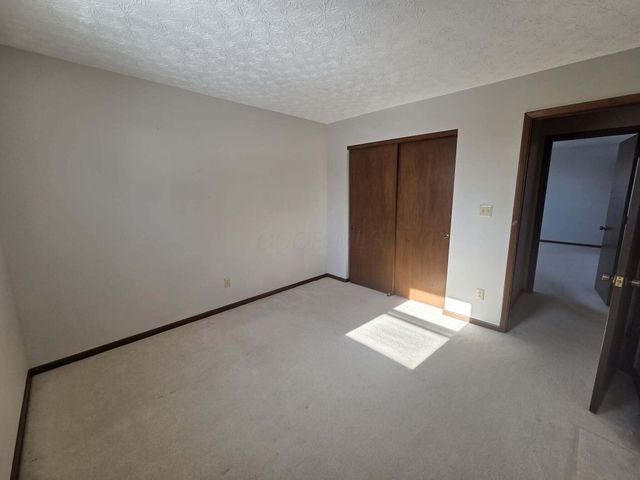 2635 Dartmoor Road, Grove City, OH 43123