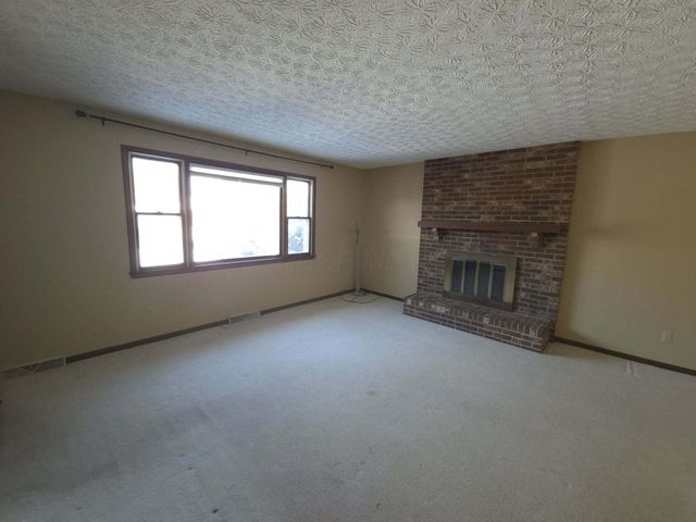 2635 Dartmoor Road, Grove City, OH 43123