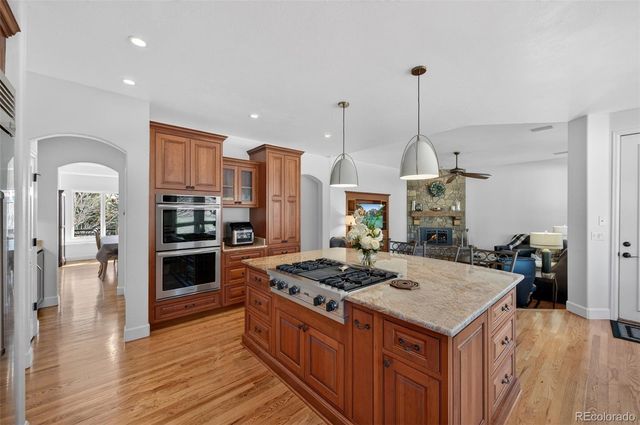 33 Golden Eagle Lane, Littleton, CO 80127