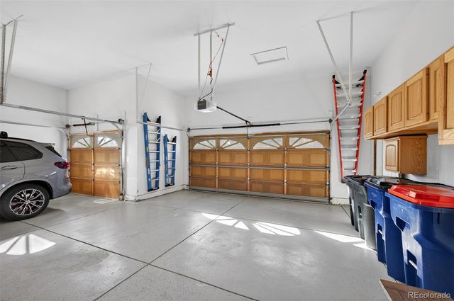 33 Golden Eagle Lane, Littleton, CO 80127