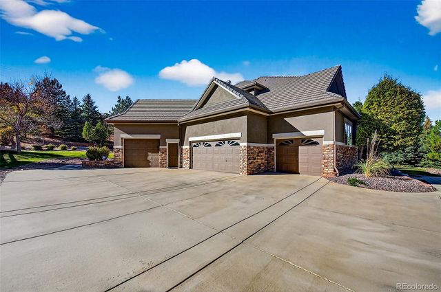 33 Golden Eagle Lane, Littleton, CO 80127