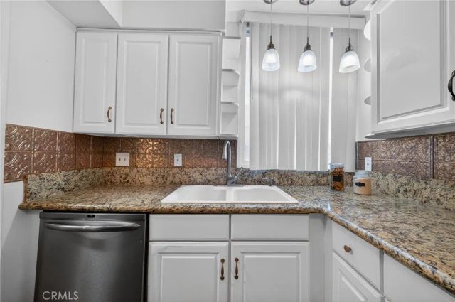 6979 Palm Court 146N, Riverside, CA 92506