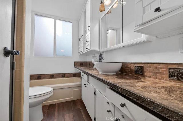6979 Palm Court 146N, Riverside, CA 92506