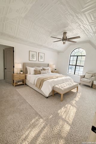 207 River Bluff, Castroville, TX 78009