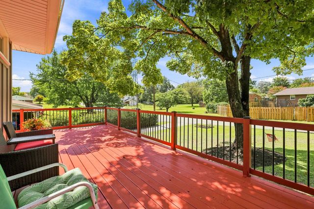 147 Loche Adele Drive, Spartanburg, SC 29307