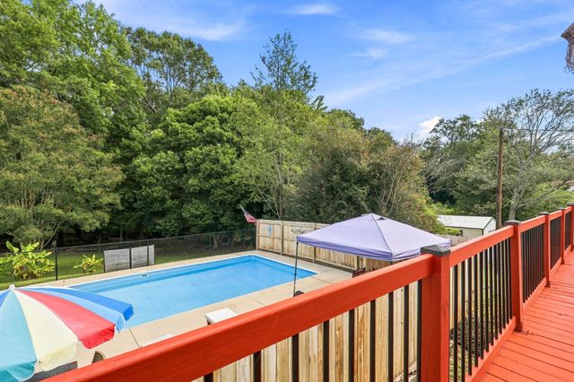 147 Loche Adele Drive, Spartanburg, SC 29307